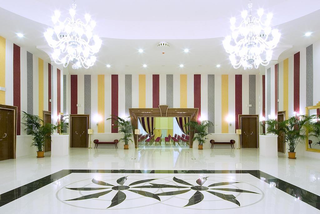 Hotel Zanhotel Centergross 4*