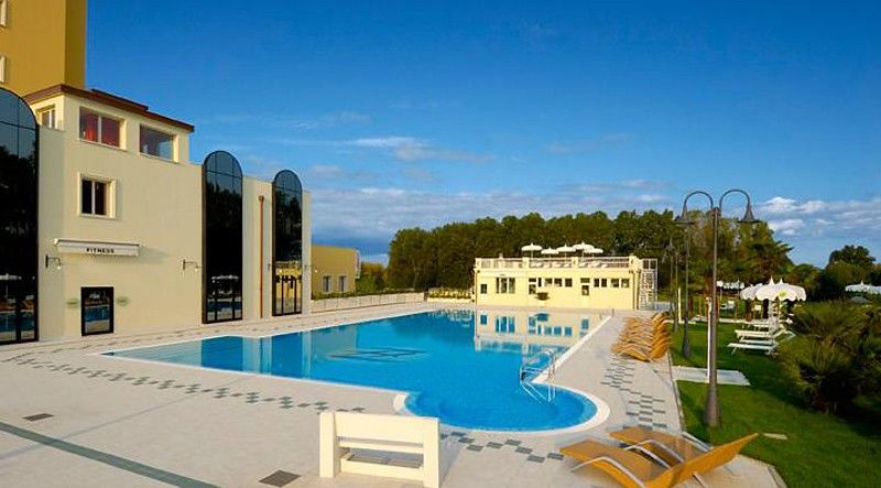 Hotel Zanhotel Centergross 4*